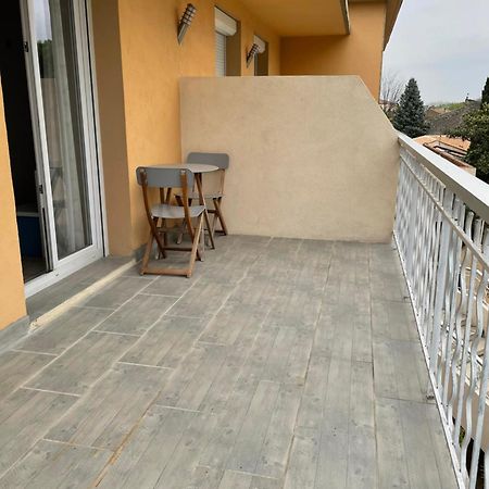 Logis Hotel Le Clement V Roquemaure  Kültér fotó