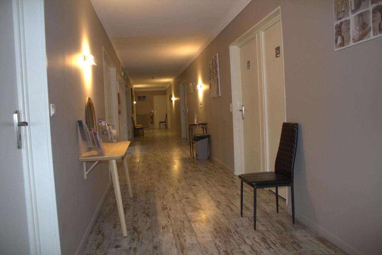 Logis Hotel Le Clement V Roquemaure  Kültér fotó