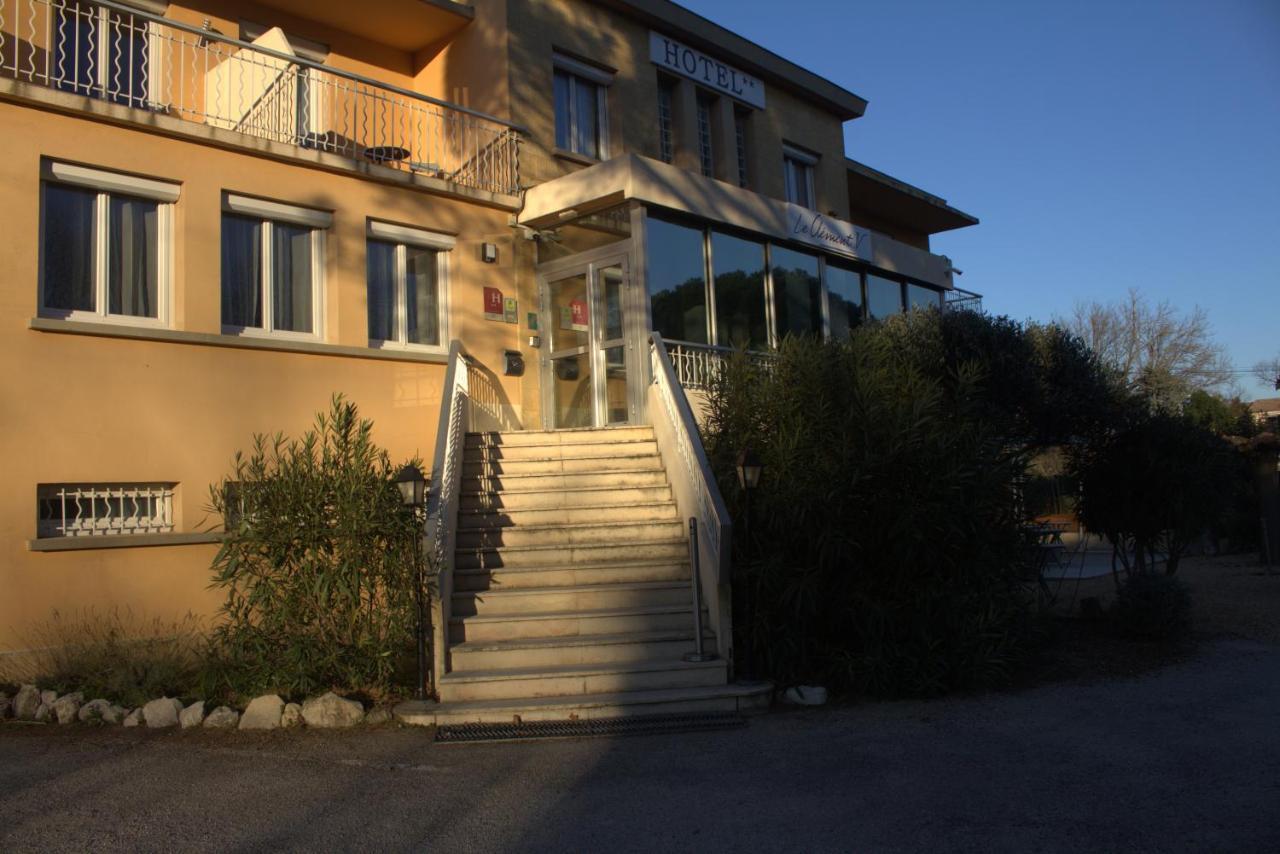 Logis Hotel Le Clement V Roquemaure  Kültér fotó
