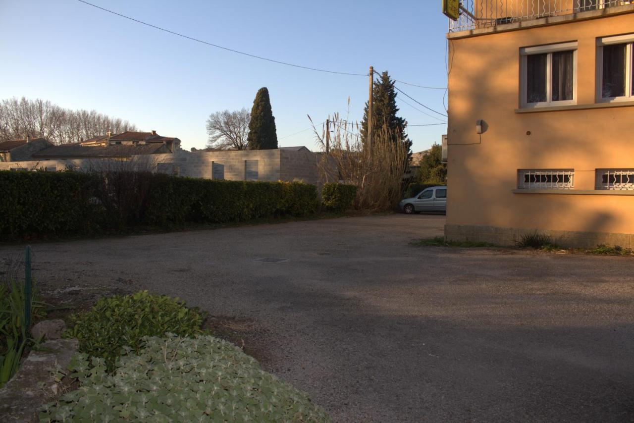 Logis Hotel Le Clement V Roquemaure  Kültér fotó