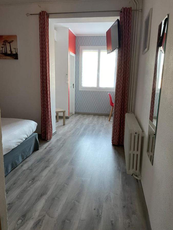 Logis Hotel Le Clement V Roquemaure  Kültér fotó