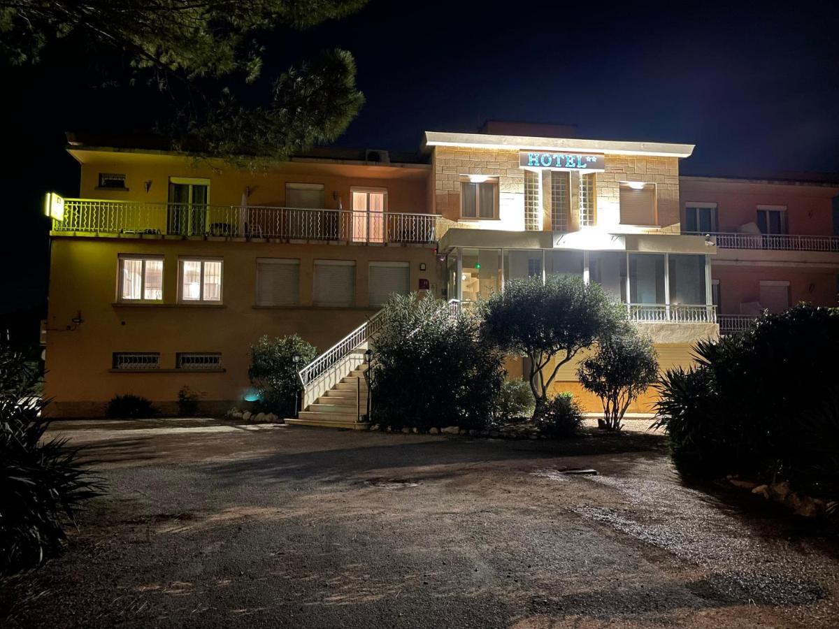 Logis Hotel Le Clement V Roquemaure  Kültér fotó